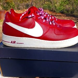 NIKE AIR FORCE 1 NBA MENS SIZE 13!!!